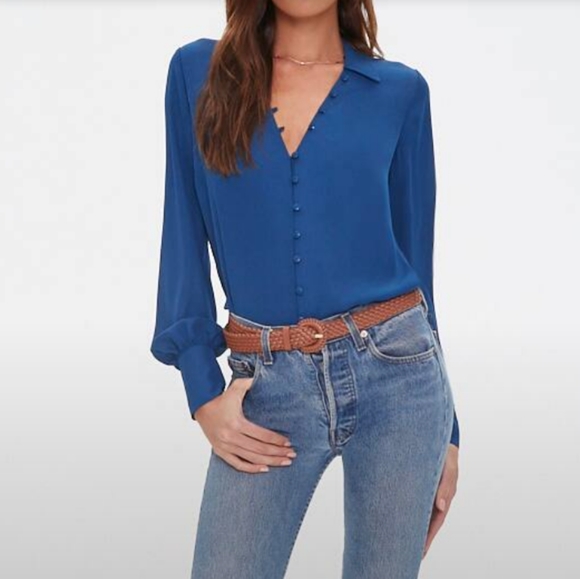 Button-Front Top - Picture 2 of 9